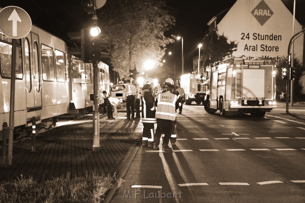 VU PKW Strab Koeln Niehl Amsterdamerstr Friedrich Karlstr P084.JPG - Miklos Laubert